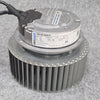 Radialventilator mit Metalllaufrad und angeschlossenem Kabel, Typ EBM Papst R3G160-AD52-01 (2013), geeignet für fachgerechte Reparatur und langlebigen Einsatz in Lüftungs- und Wärmepumpensystemen.